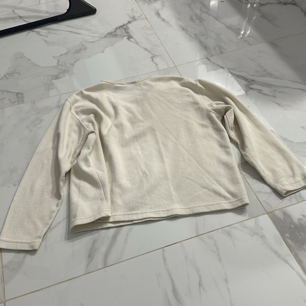 Classic elements petite medium top - Picture 3 of 3